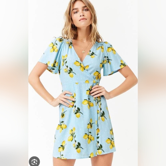 Forever 21 Dresses & Skirts - Forever 21 Light Blue Lemon Print Mini Wrap Dress